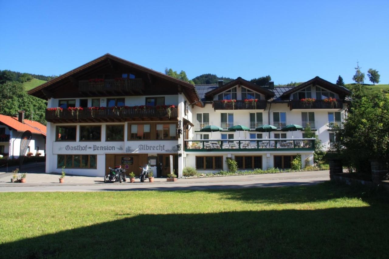 Landhotel Albrecht Missen-Wilhams Exterior foto